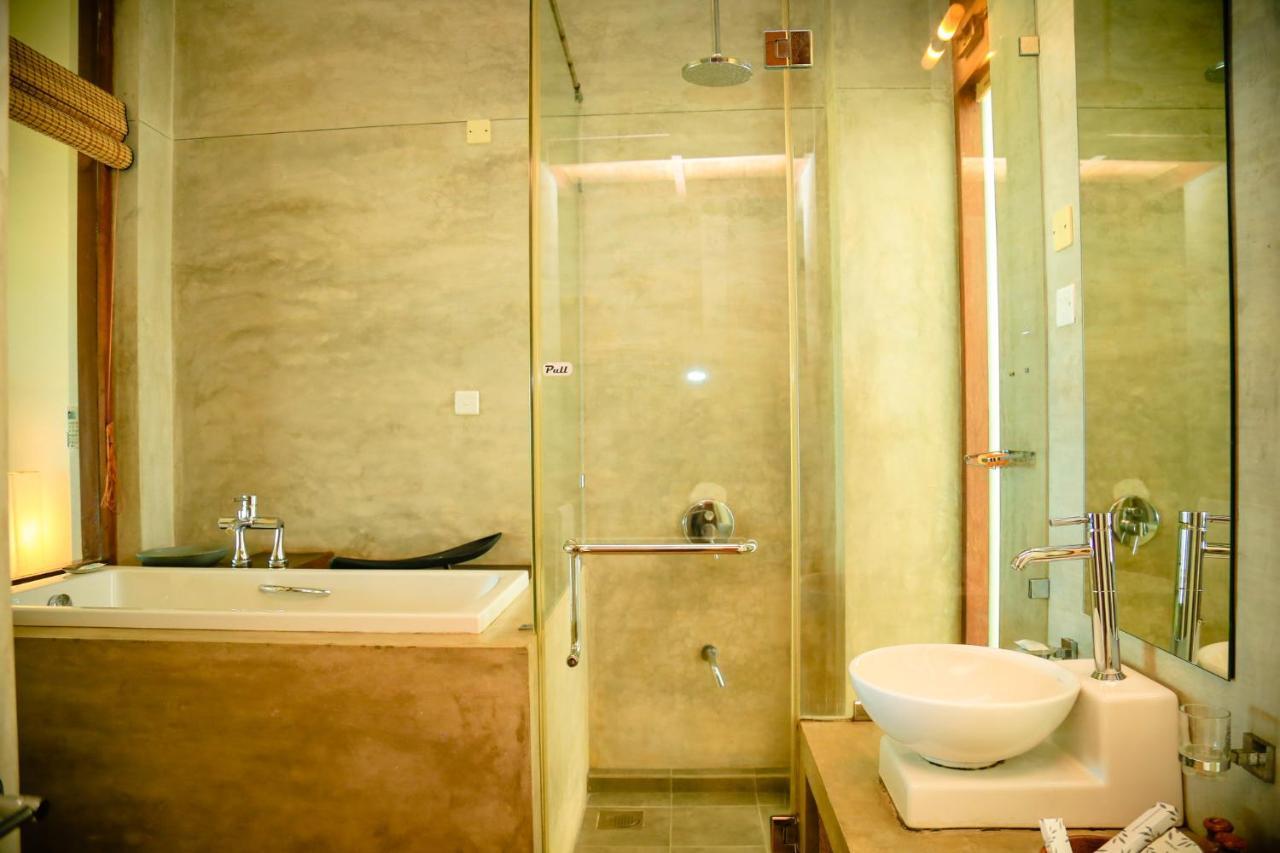 The Cove Hotel เนกอมโบ ภายนอก รูปภาพ